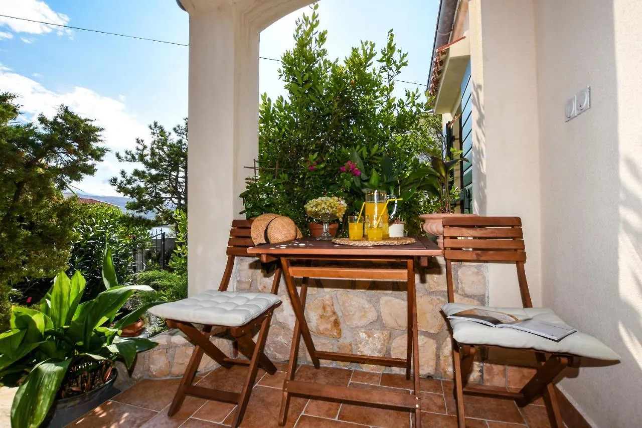 Apartmani Ina Pag Pag Town 0*,  Croatia