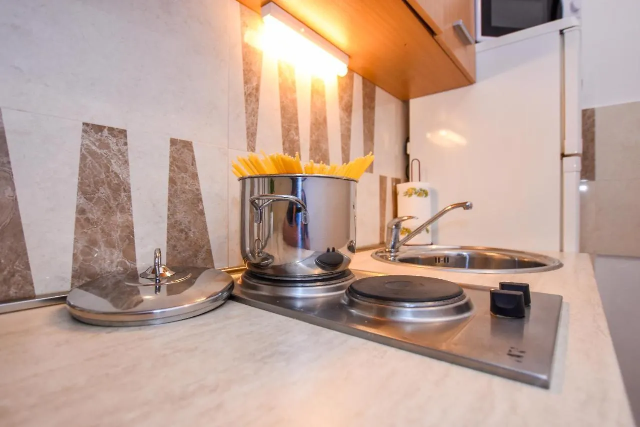Apartmani Ina Pag Pag Town Apartment