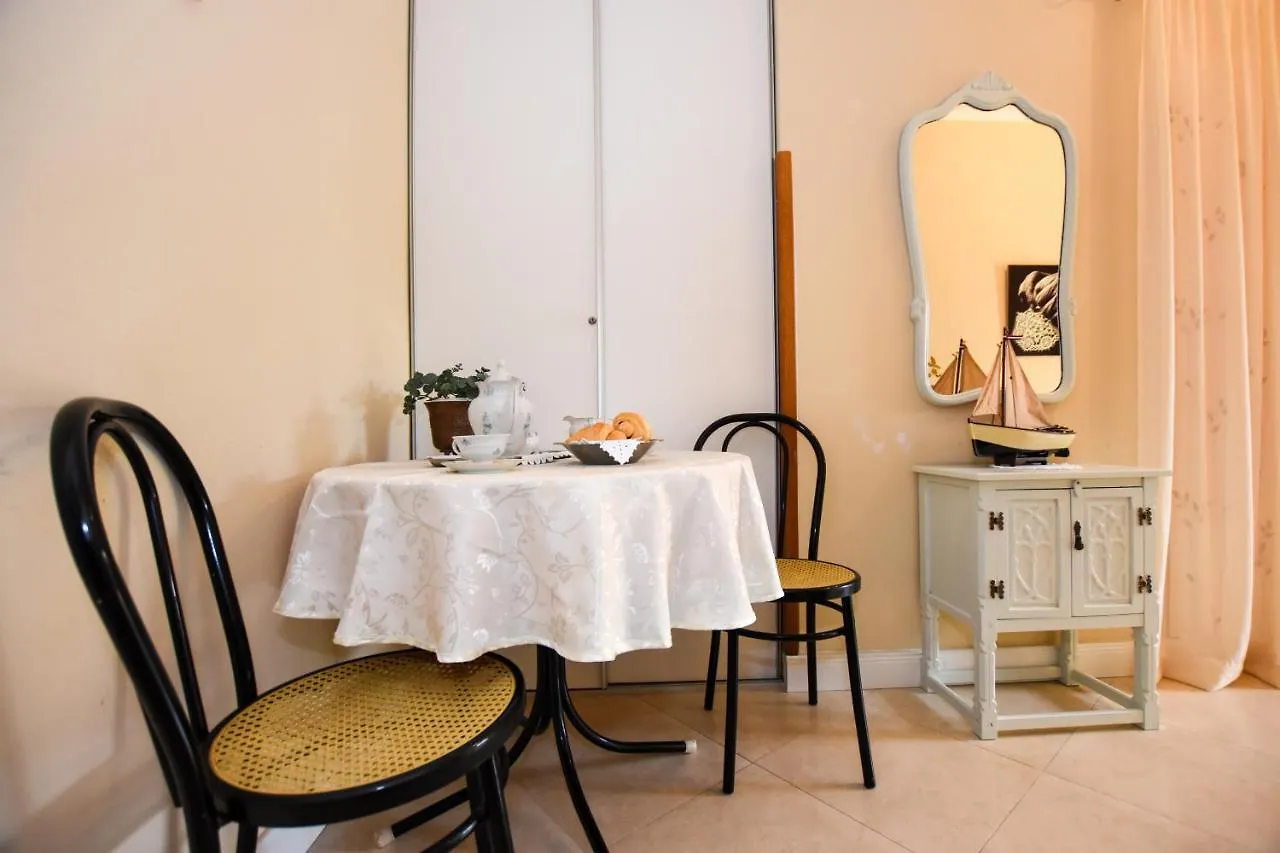 Apartment Apartmani Ina Pag Pag Town Croatia