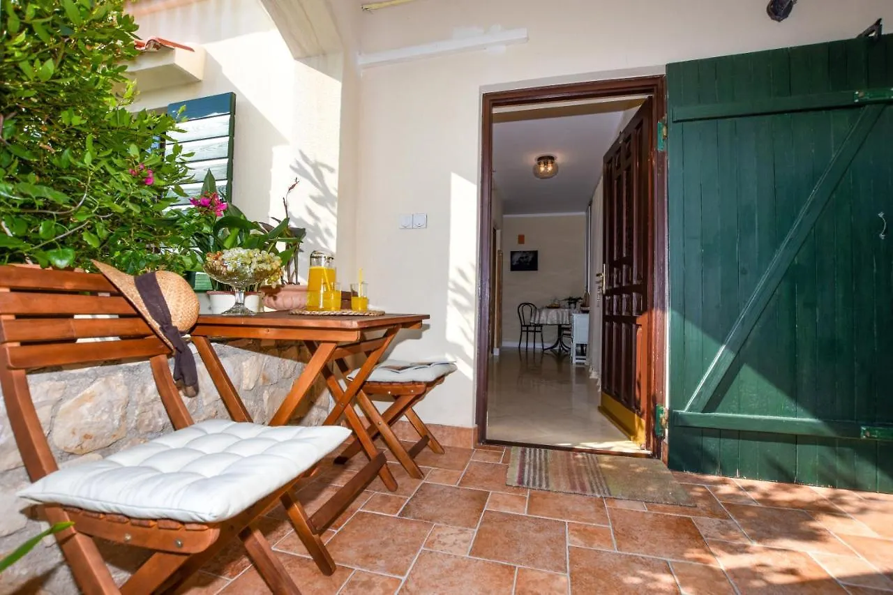Apartmani Ina Pag Pag Town Croatia