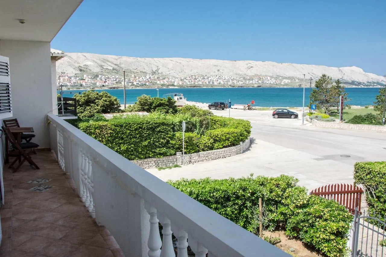 Apartmani Ina Pag Pag Town 0*,  Croatia
